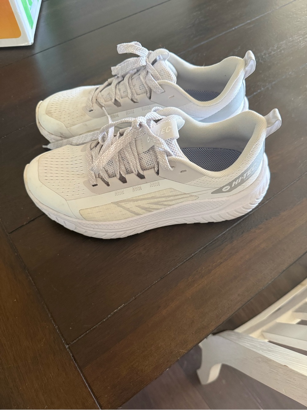 Neutral White Women's Running Sneakers